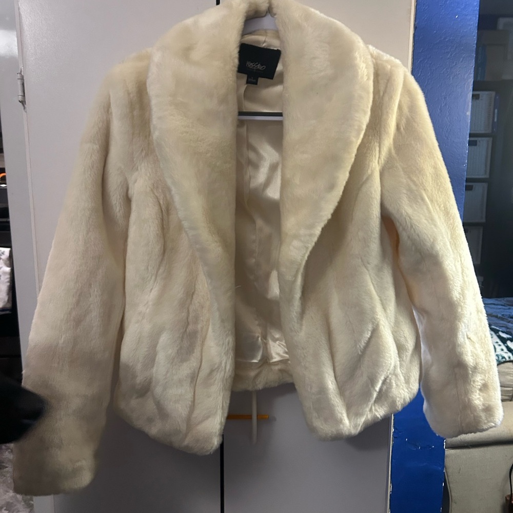 Mossimo Supply Co. Cream Teddy Jacket